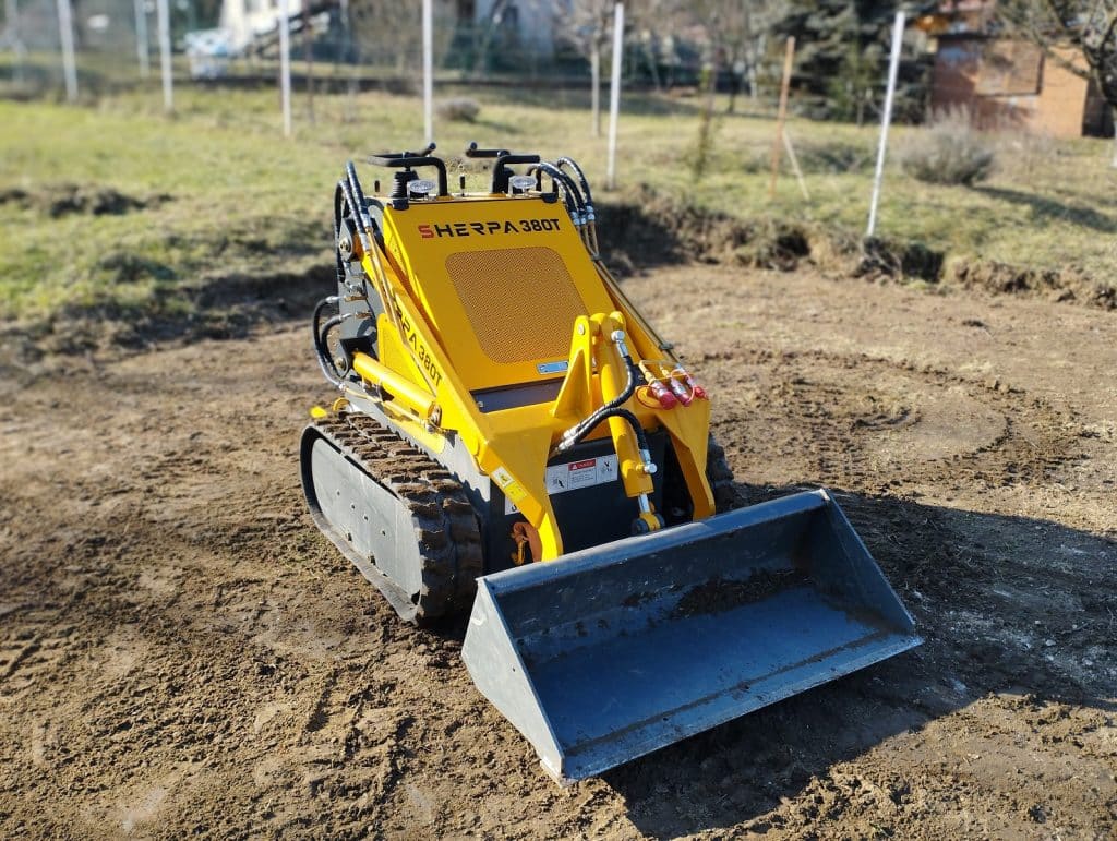 gumihevederes homlok rakodó